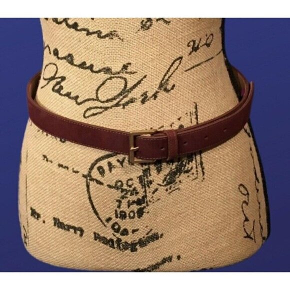 LIMITED 100% Genuine Suede Leather Women’s Belt, Berry color, Pre-owned - Picture 2 of 4